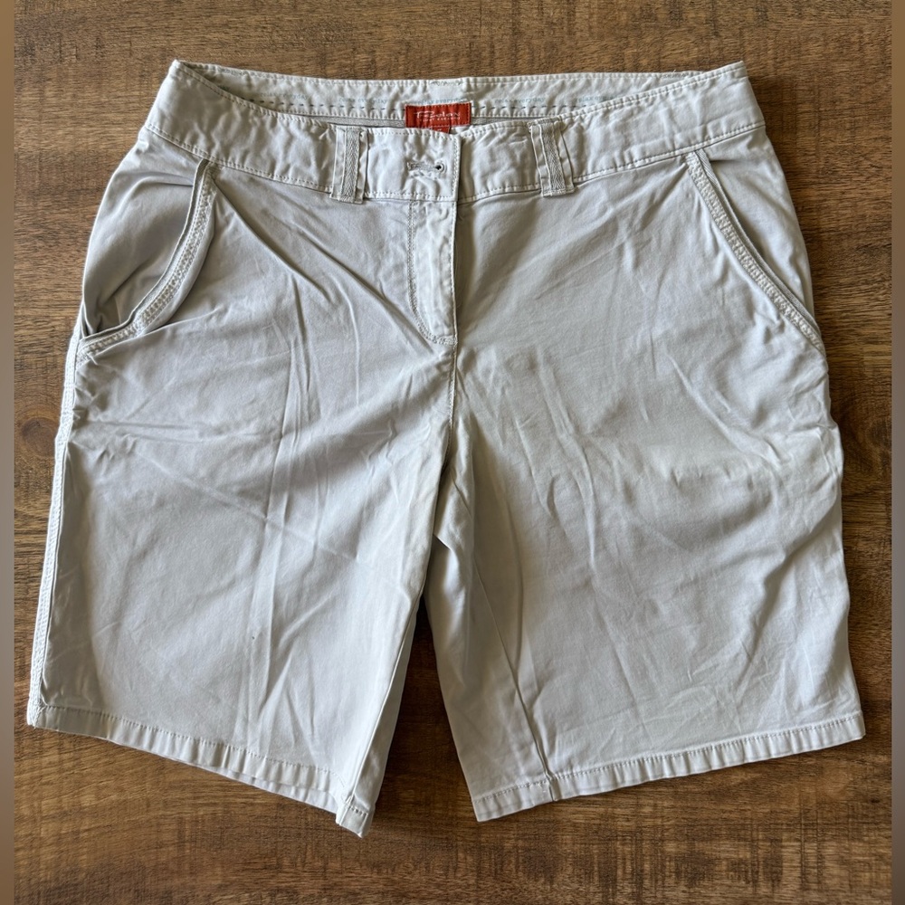 Tommy Bahama Relax Flat Front Pockets Size 4